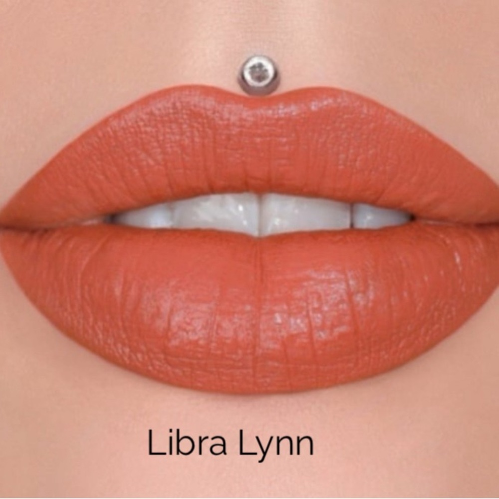 Libra Lynn, NIB Jeffree Star Velvet Trap Lipstick
